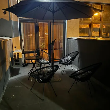 Kamanina Prostranstvo Na Morskom S Terrasoi Apartment