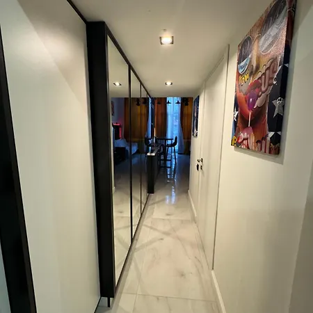 Kamanina Prostranstvo Na Morskom S Terrasoi Appartement Odessa