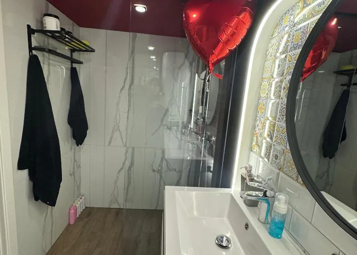 Kamanina Prostranstvo Na Morskom S Terrasoi Appartement *