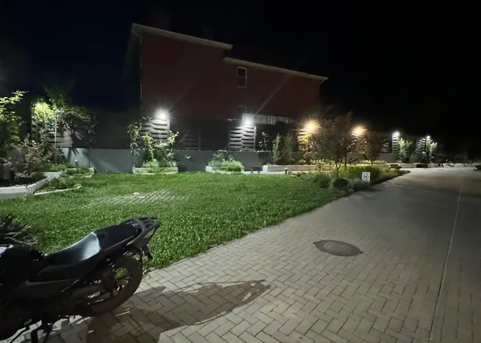 Kamanina Prostranstvo Na Morskom S Terrasoi Odessza