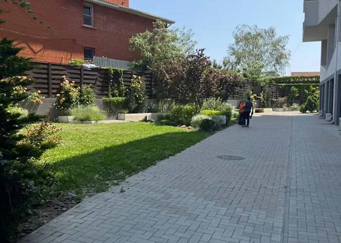 Kamanina Prostranstvo Na Morskom S Terrasoi